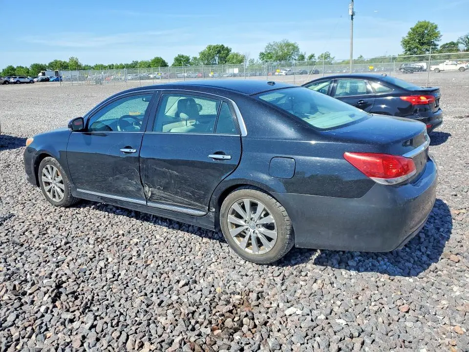 2011 TOYOTA AVALON LIMITED  