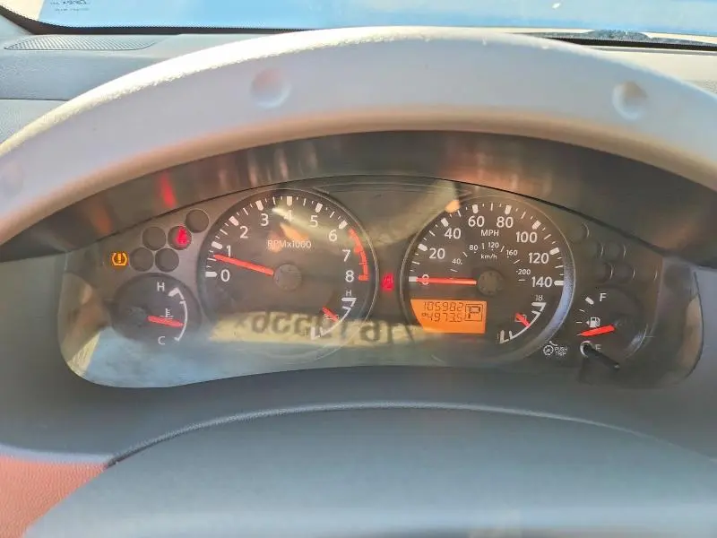 2013 NISSAN FRONTIER SV  