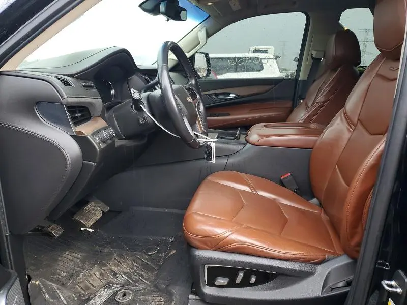 2019 CADILLAC ESCALADE LUXURY  