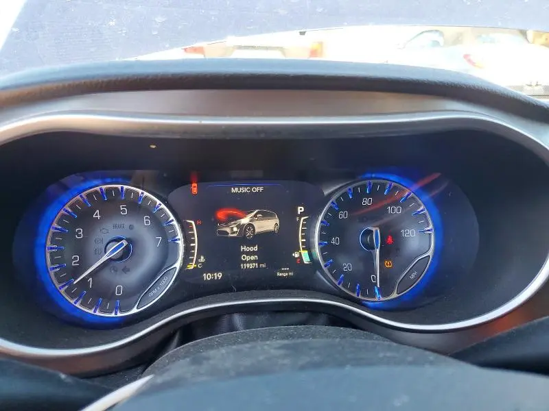 2018 CHRYSLER PACIFICA LIMITED  