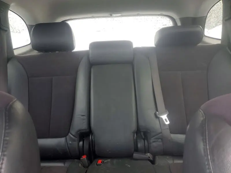 2011 HYUNDAI SANTA FE GLS  