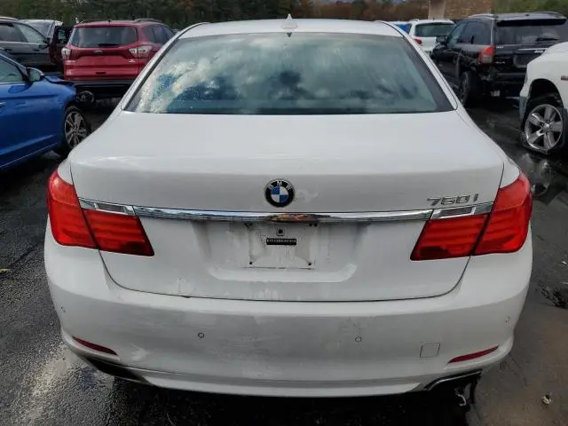 2011 BMW 750 XI  