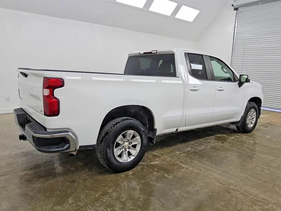 2021 CHEVROLET SILVERADO C1500 LT  