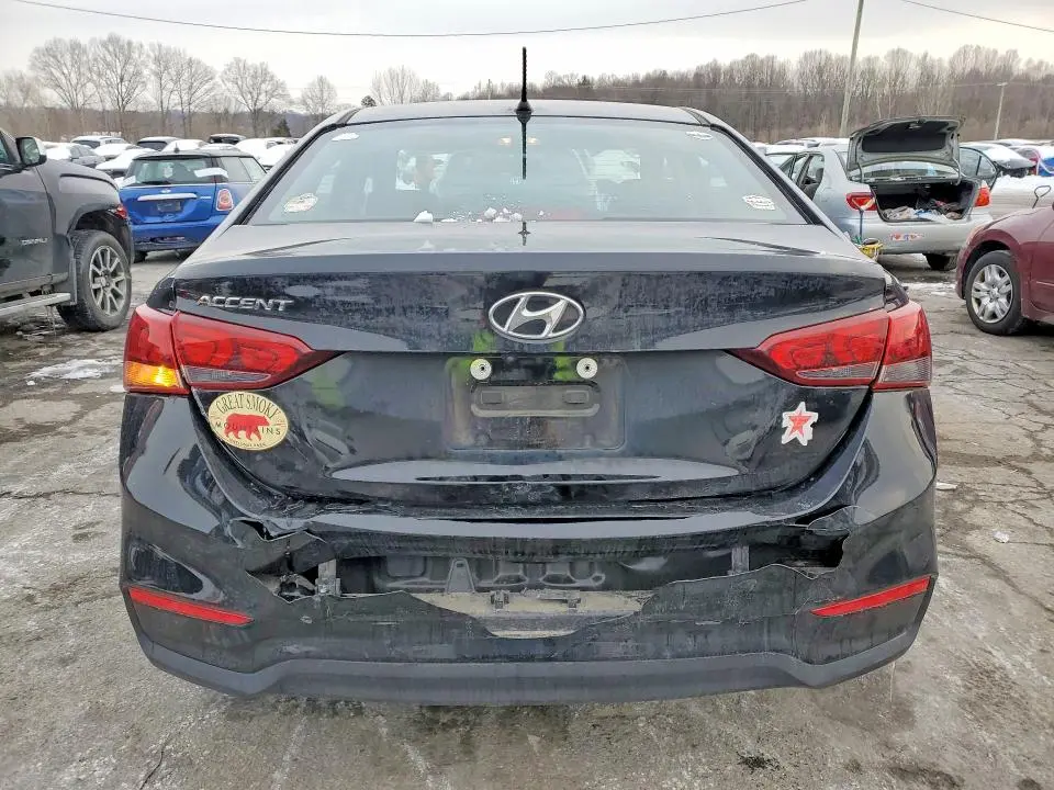 2019 HYUNDAI ACCENT SE  