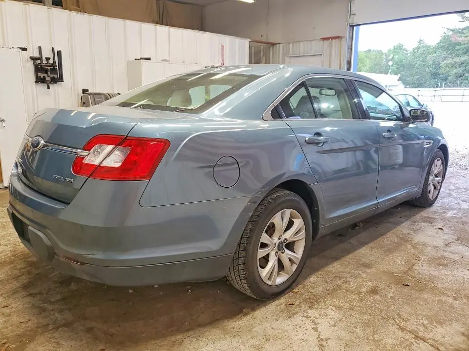 2010 FORD TAURUS SEL  