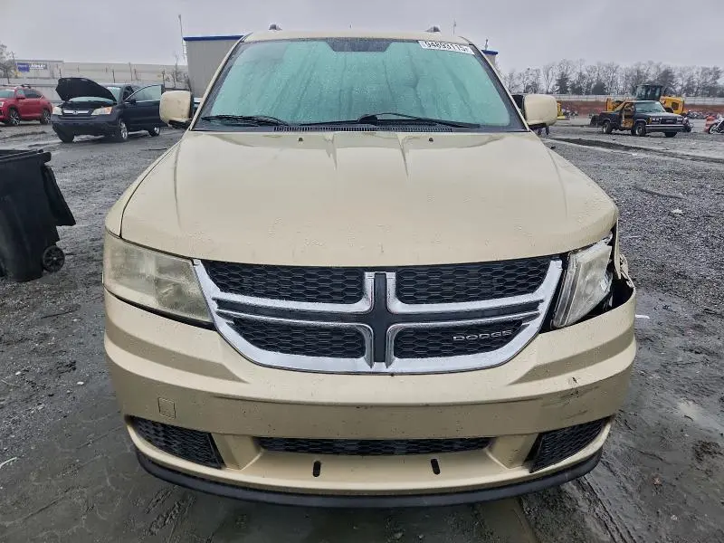 2011 DODGE JOURNEY MAINSTREET  