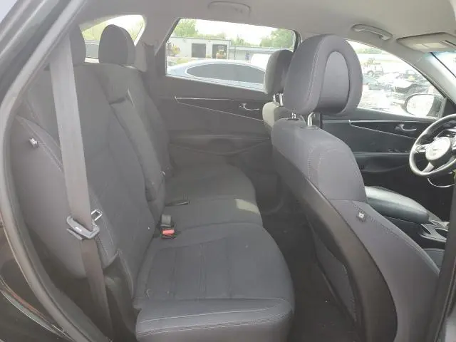 2016 KIA SORENTO LX  