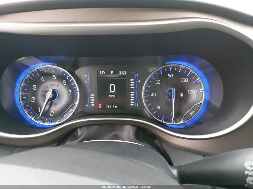 2022 CHRYSLER VOYAGER LX