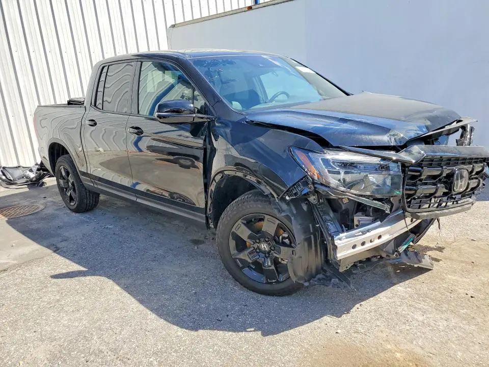 2025 HONDA RIDGELINE BLACK EDITION  