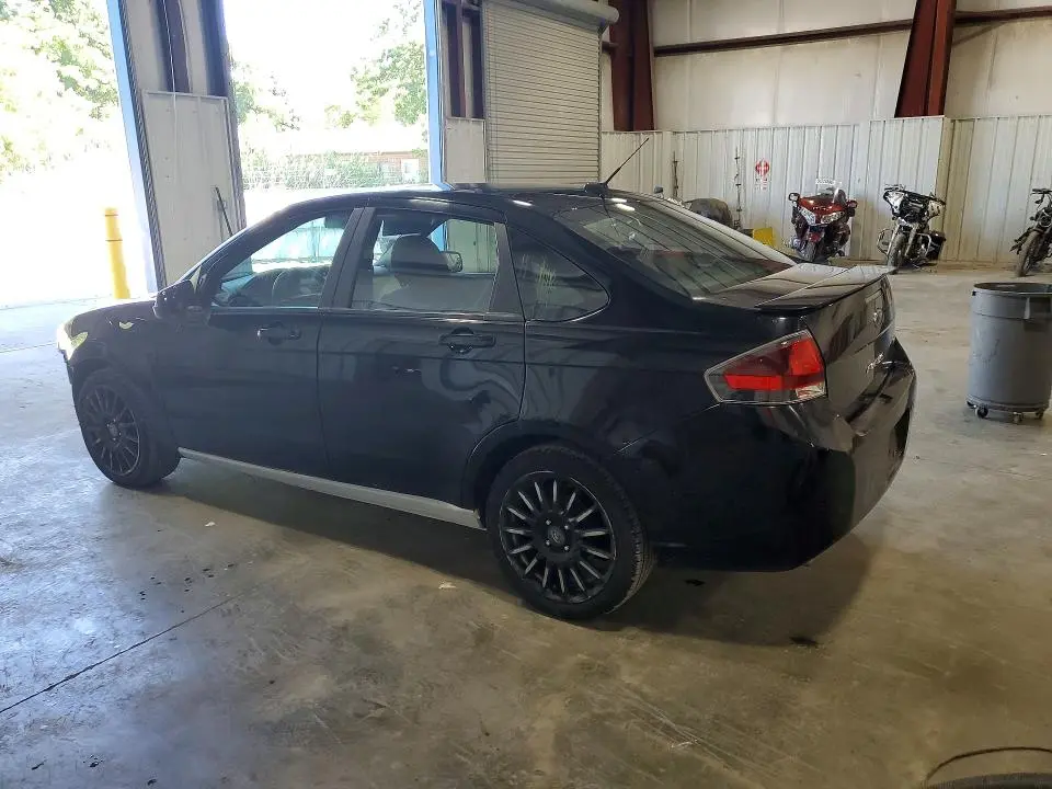 2010 FORD FOCUS SES  