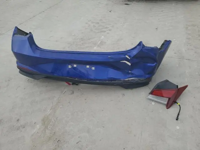 2023 HYUNDAI ELANTRA SE  