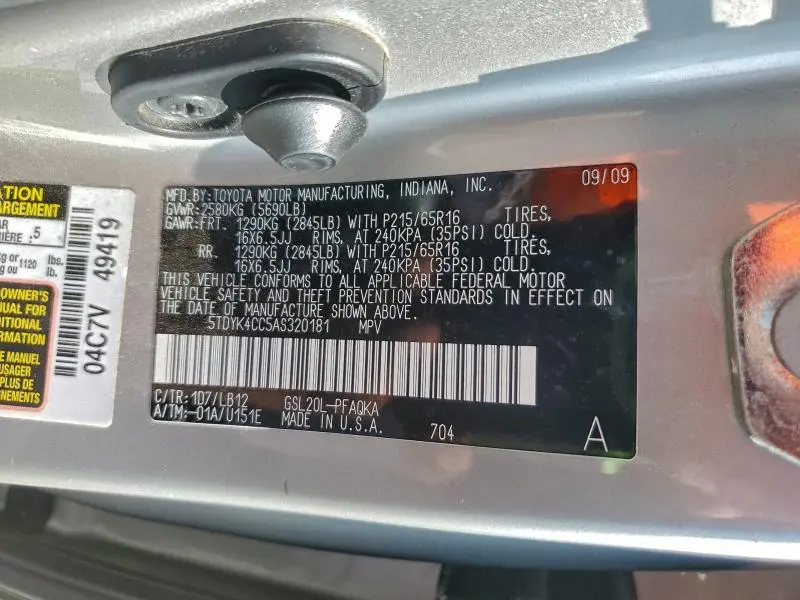 2010 TOYOTA SIENNA XLE  