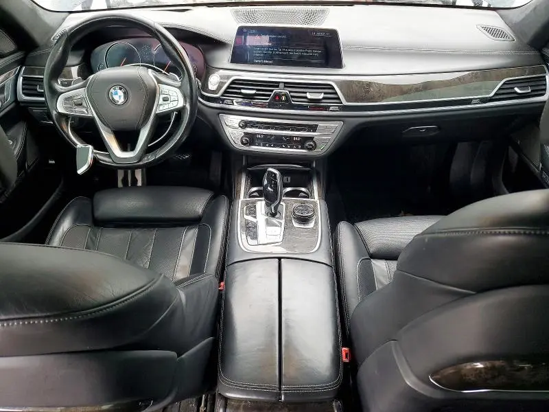 2017 BMW 750 XI  