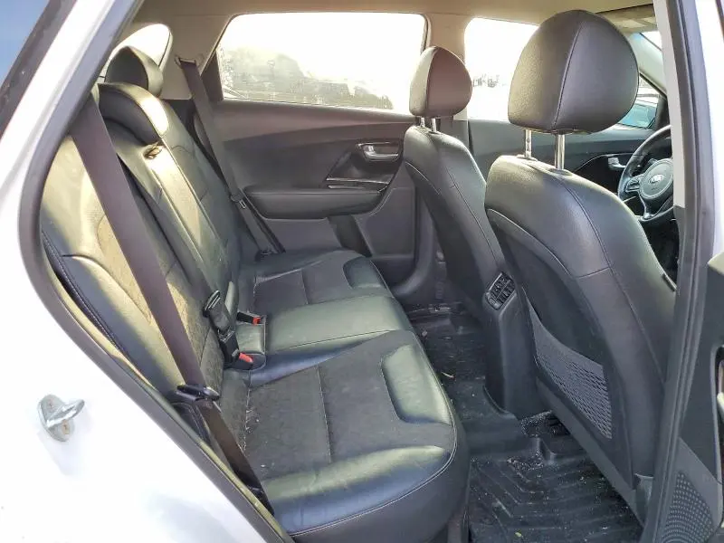 2017 KIA NIRO EX  