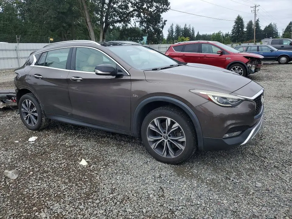 2017 INFINITI QX30 PREMIUM  