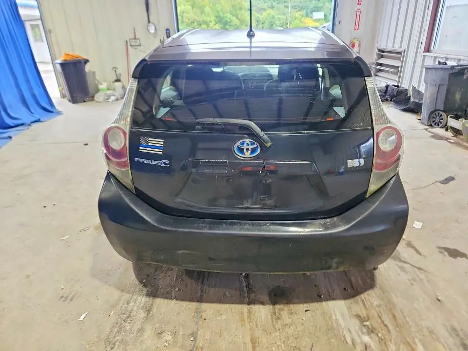 2012 TOYOTA PRIUS C TWO  