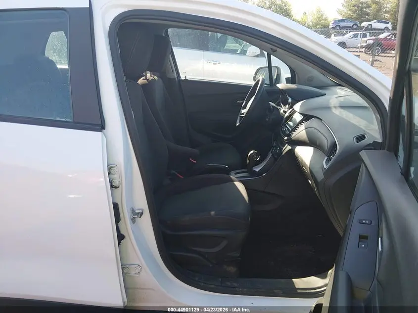 2017 CHEVROLET TRAX LS