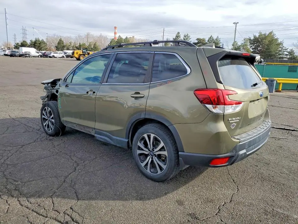 2022 SUBARU FORESTER LIMITED  