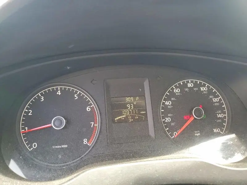 2012 VOLKSWAGEN JETTA BASE  
