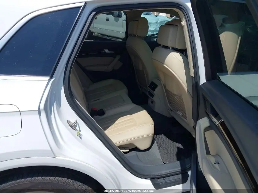 2018 AUDI Q5 2.0T PREMIUM/2.0T TECH PREMIUM