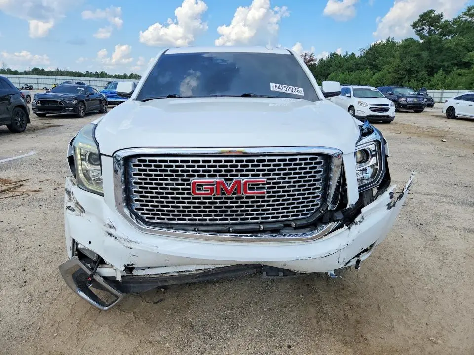2016 GMC YUKON XL DENALI  