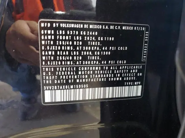 2020 VOLKSWAGEN TIGUAN SE  