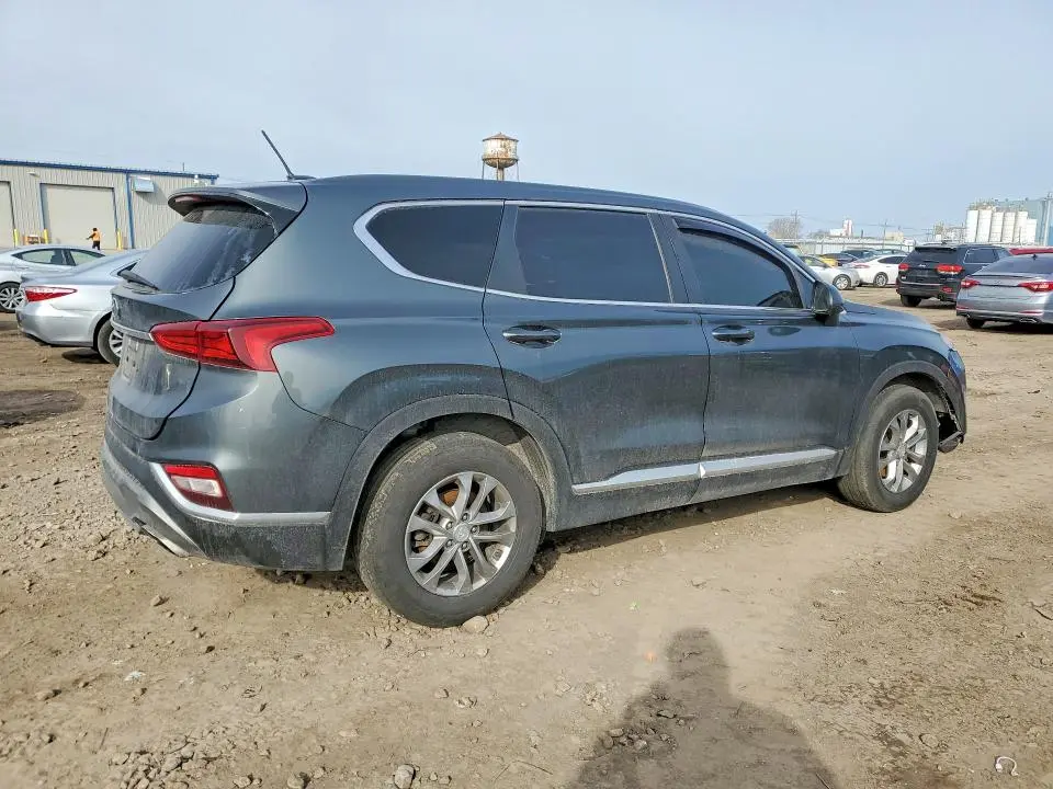 2020 HYUNDAI SANTA FE SE  