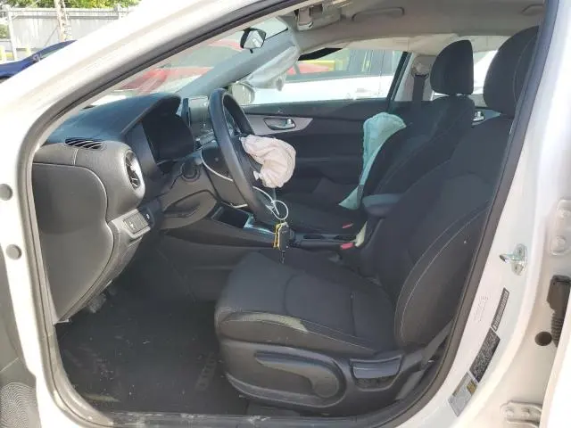 2022 KIA FORTE FE  
