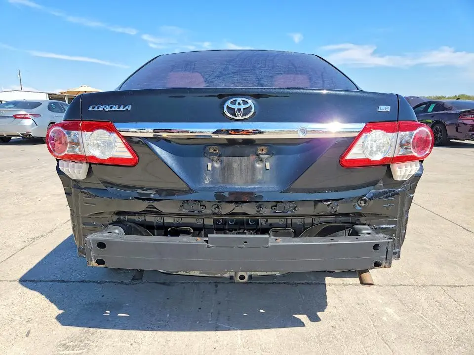 2013 TOYOTA COROLLA LE  