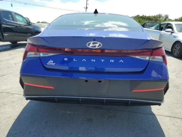 2024 HYUNDAI ELANTRA SE  