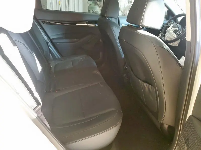 2023 KIA SELTOS EX  
