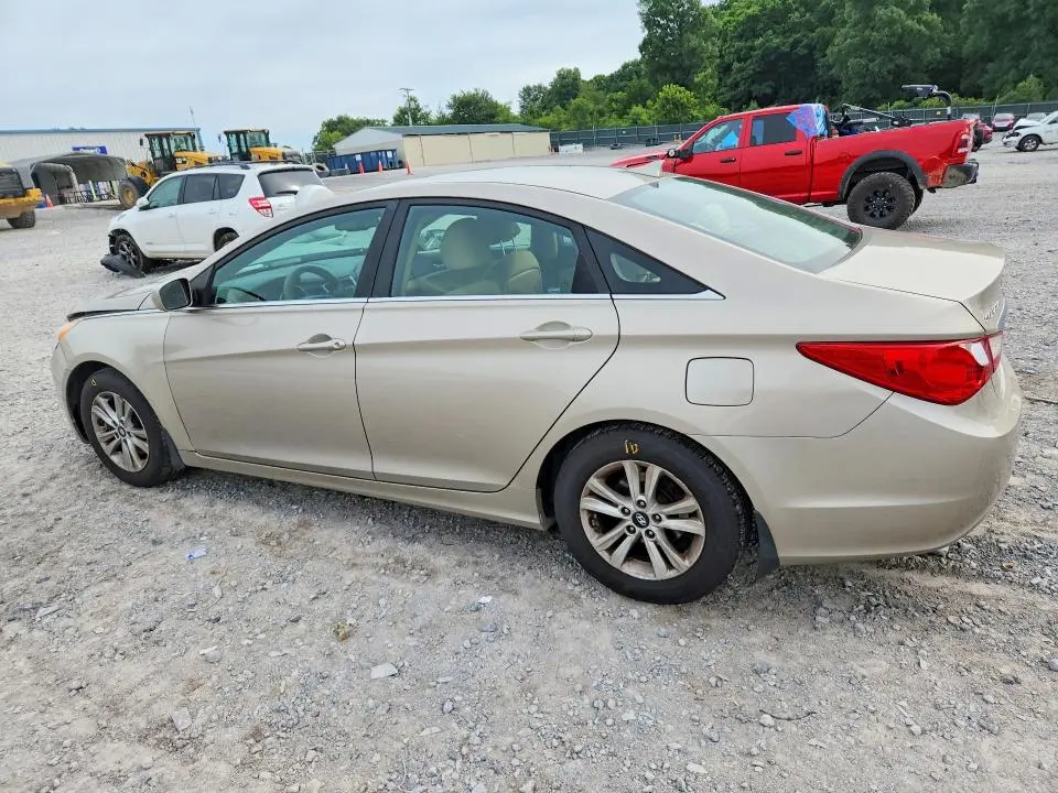 2012 HYUNDAI SONATA GLS  