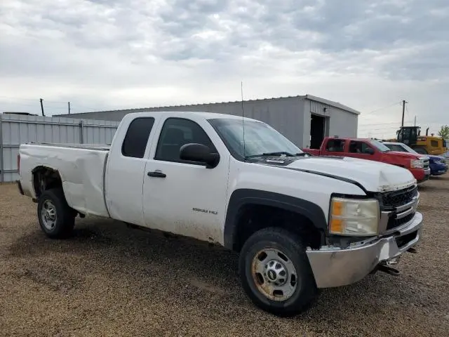 2011 CHEVROLET SILVERADO C2500 HEAVY DUTY  