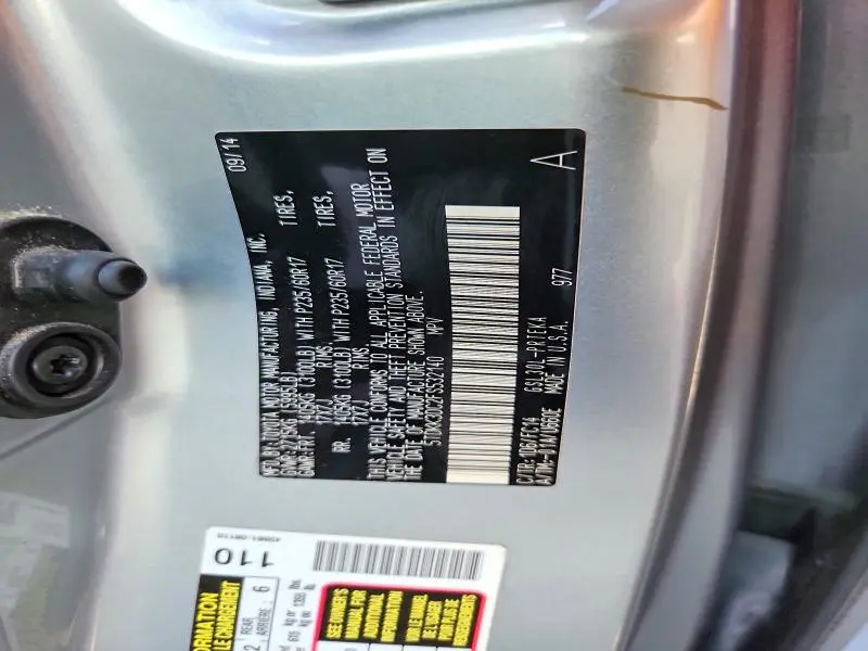 2015 TOYOTA SIENNA LE  