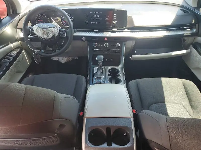 2022 KIA CARNIVAL LX  