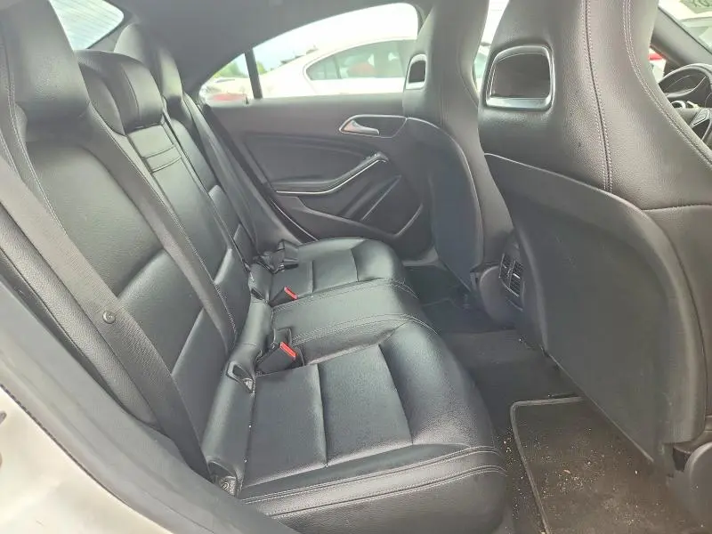 2019 MERCEDES-BENZ CLA 250  
