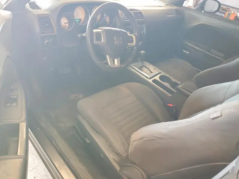2013 DODGE CHALLENGER SXT  