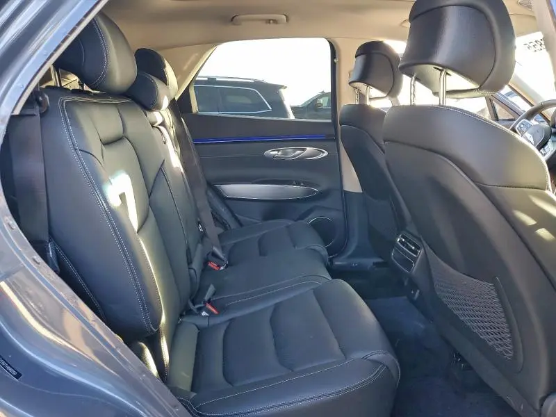 2026 GENESIS GV70 BASE  