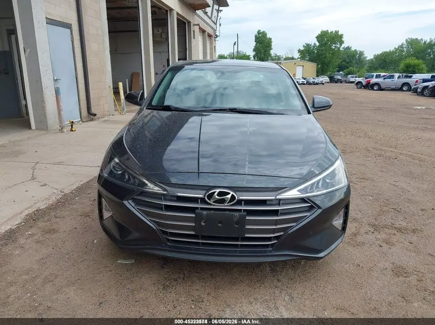 2020 HYUNDAI ELANTRA SE