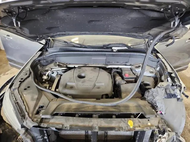 2018 VOLVO XC90 T6  