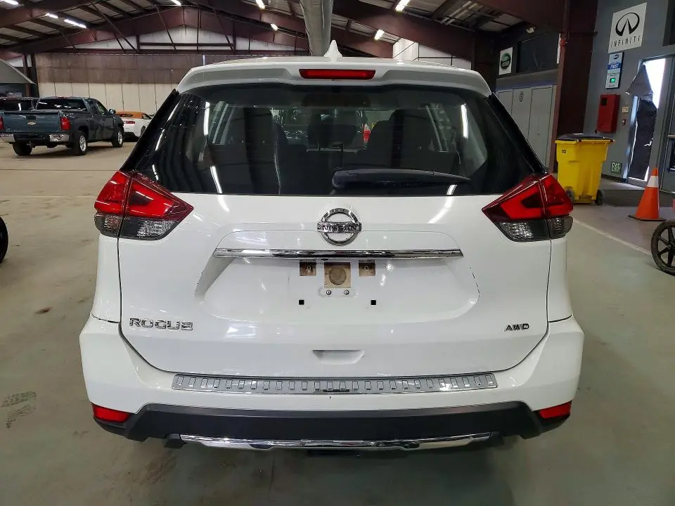 2017 NISSAN ROGUE S  