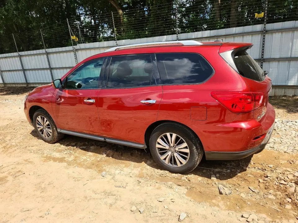 2017 NISSAN PATHFINDER SV  