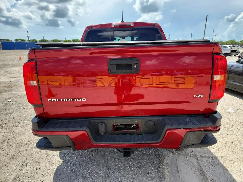 2021 CHEVROLET COLORADO LT  