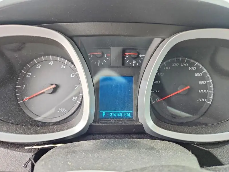 2010 CHEVROLET EQUINOX LT  