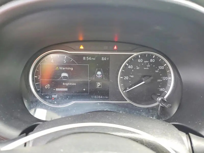2020 NISSAN KICKS SR  