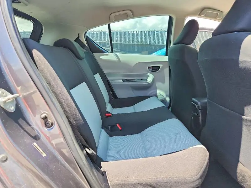2013 TOYOTA PRIUS C TWO  