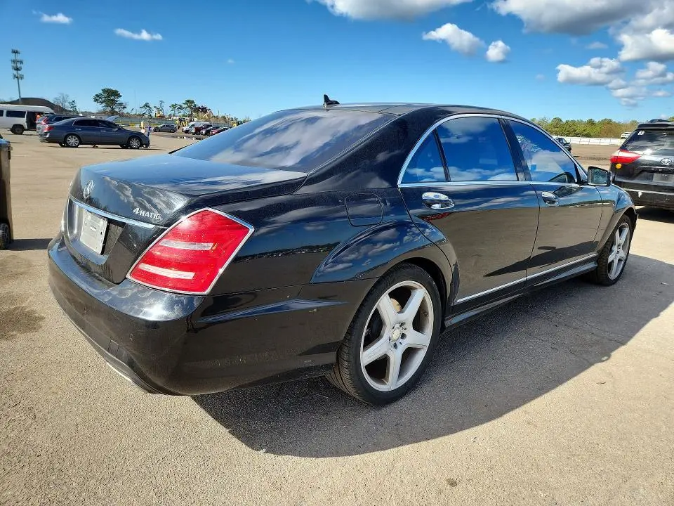 2011 MERCEDES-BENZ S 550 4MATIC  
