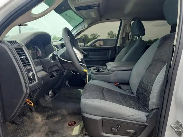 2019 RAM 1500 CLASSIC TRADESMAN  