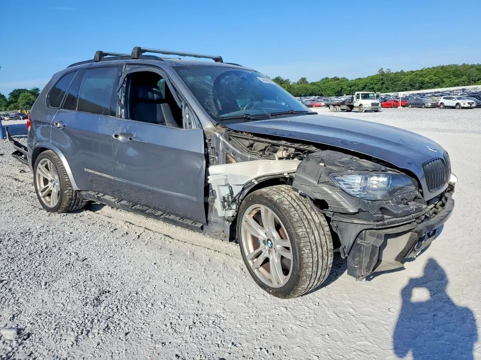2010 BMW X5 M  