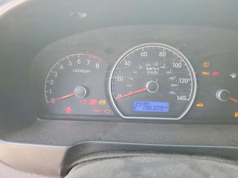 2010 HYUNDAI ELANTRA GLS  